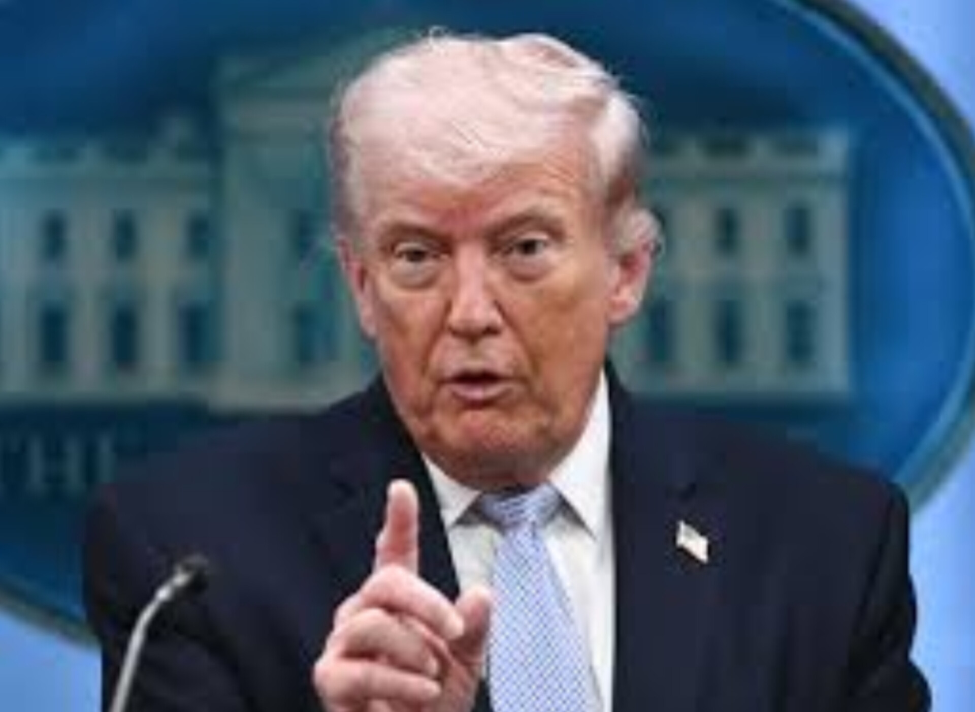 Trump Labels Strait of Hormuz ‘New U.S. Territory’ Amid Iran Conflict