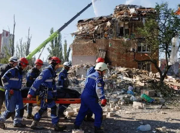 Ukrainian Drone Strikes in Russia Kill Eight, Injure Dozens