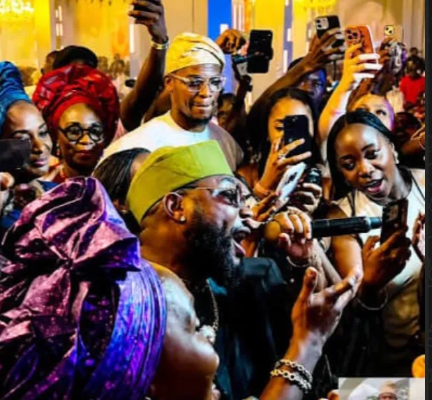Davido, Gospel Singers Light Up Bamidele Abiodun’s 60th Birthday Celebration
