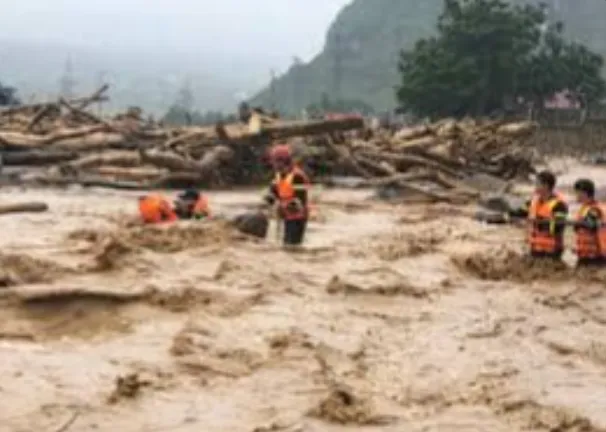 Flash Flood Kills Four, Leaves Four Missing in Northern Vietnam