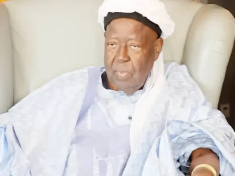Former Finance Minister, Sardauna of Sokoto, Abubakar Alhaji Dies at 88