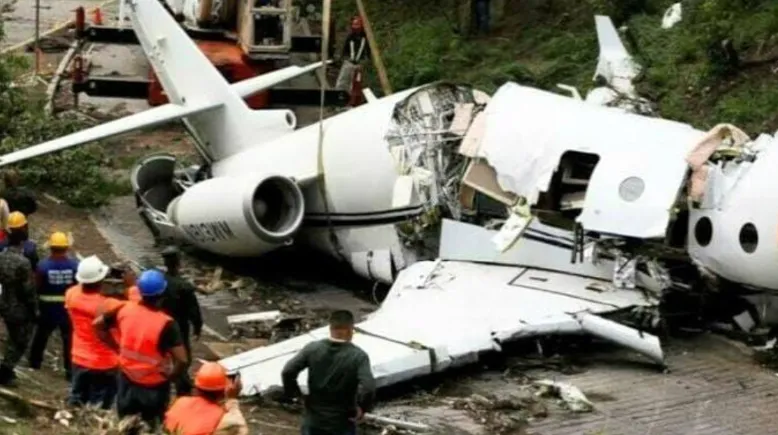 Eight People Killed in Charter Plane Crash Near Remote Alaska Military Site