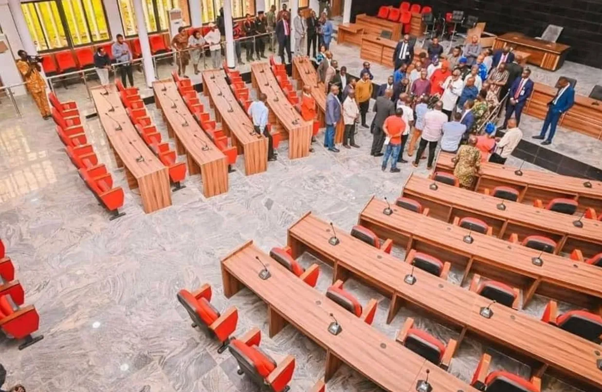 24 Ondo Lawmakers Move To Remove Speaker