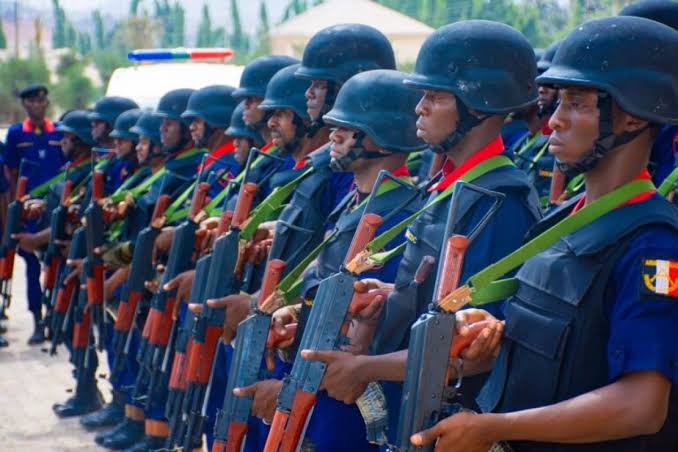 Miners’ Deaths in Niger: FG Suspends NSCDC Commandant, Launches Investigation