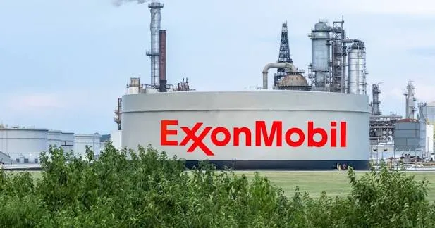 ExxonMobil Shuts Joliet Refinery After Power Outage, Fuel Market Faces Fresh Pressure