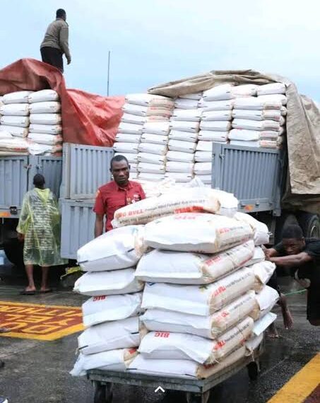Ondo Rep Distributes 4,500 Bags of Rice to Constituents, Mobilises Support for Tinubu’s 2027 Re-election