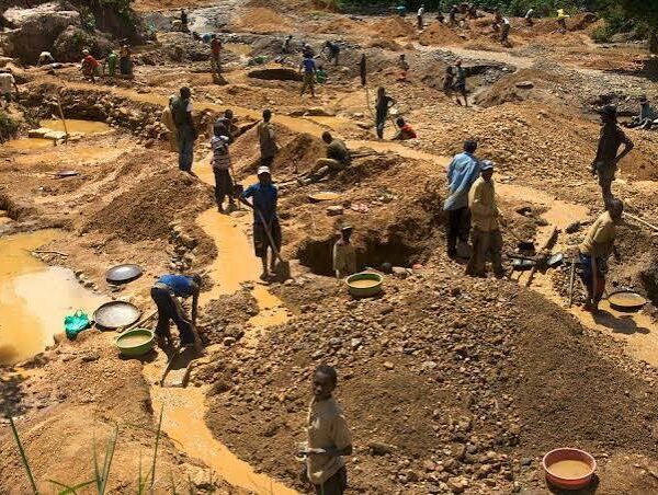 Seven Killed in Separate Incidents in Plateau as Vigilantes Are Ambushed, Miners Die in Pit Collapse