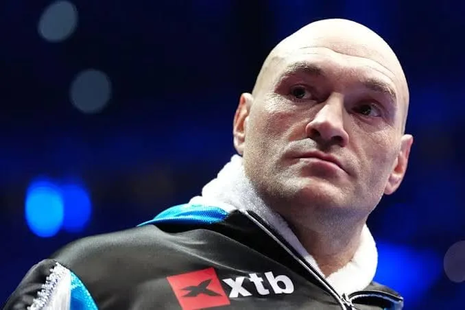 Fury Turns Attention to Usyk, Says He’s Searching for New Opponent