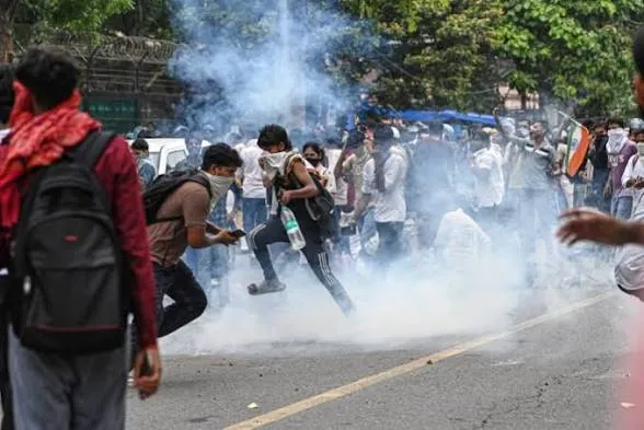 Indian Authorities Detain Hundreds as Gen Z-Led ‘Cockroach’ Movement Protests Election Chief