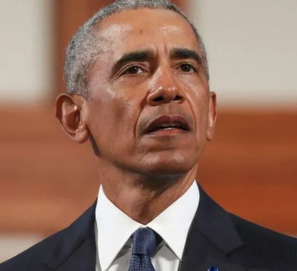 Obama Accuses Trump of Targeting Ilhan Omar Over Criticism